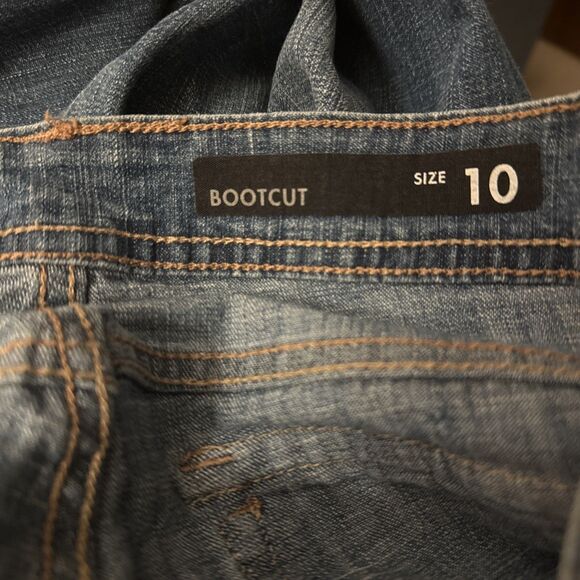 Jordache Bootcut 10 Women's Denim Jeans Embroider  pockets Medium Wash stretch - Picture 8 of 9